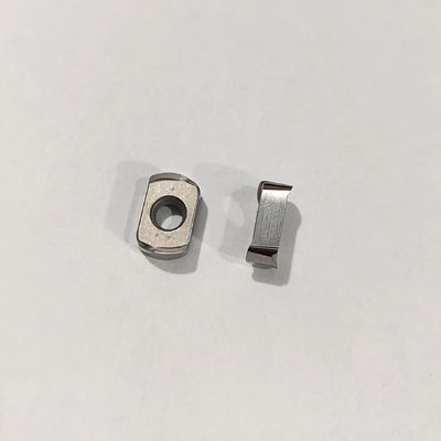 良い価格 K40 ガード PVD/CVD コーティング 鋼加工用の垂直カービッドフレスリング挿入物への代替品 オンライン