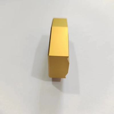 名前